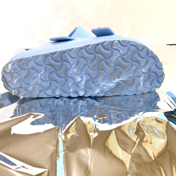 Birkenstock Blue. Size 61/2. - Picture 3 of 4